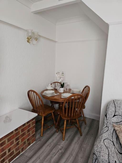 Luxury Home In Lewisham ブロムリー エクステリア 写真