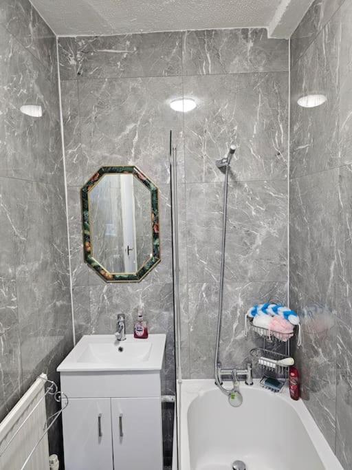 Luxury Home In Lewisham ブロムリー エクステリア 写真